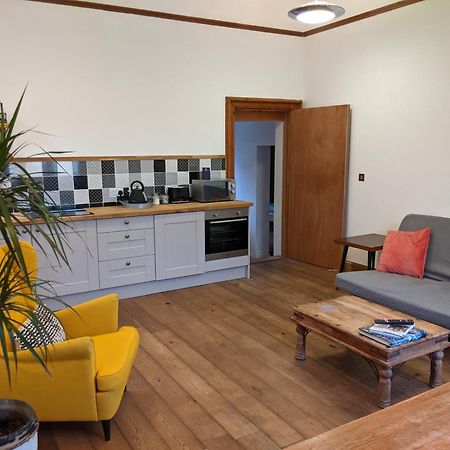 Bank House Apartments Stafford Town Centre المظهر الخارجي الصورة